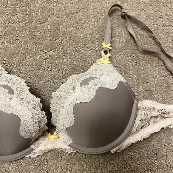 Victorias Secret Dream Angels Push Up Bra 32B.. - Picture 2 of 3
